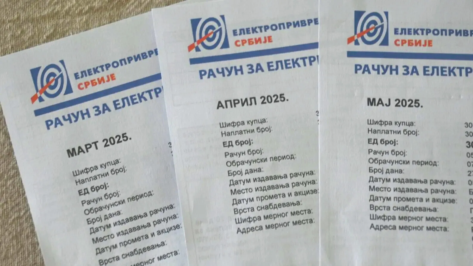 STRUJA SKUPLJA, PLATE ISTE — TERET REFORMI NE SME PASTI NA RADNIKE