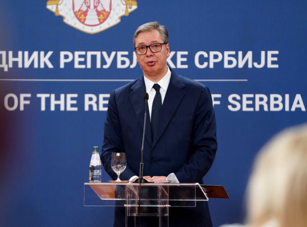 Вучићу, чувај се својих Сведоци никоме нису потребни