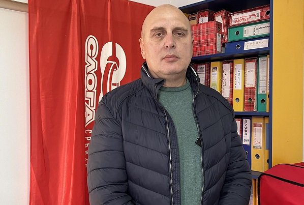 UMESTO ODGOVORA NA PITANJA OD JAVNOG ZNAČAJA – NOVE UVREDE ŽELJKA VESELINOVIĆA